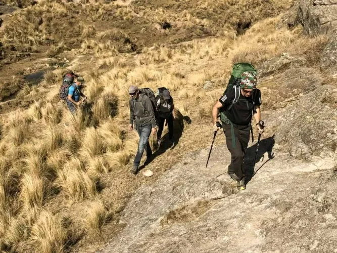 Paisaje de montaña 16