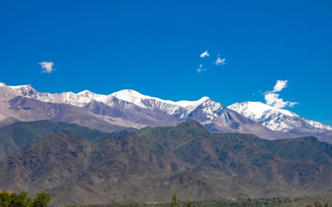 Paisaje de montaña 32