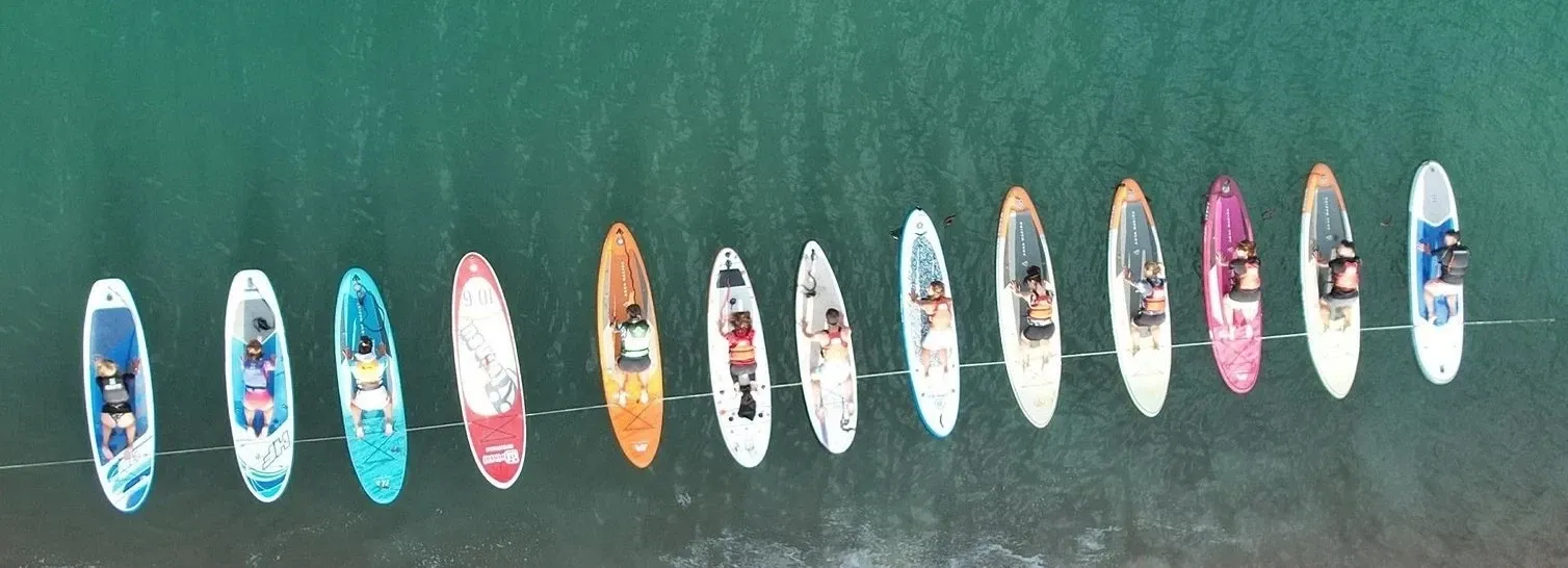 Fluye con el agua y siente la calma del stand up paddle