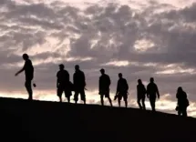 Trekking y Ascenso  Nocturno al Cerro Colorado 