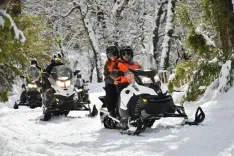 La Cueva Travesía en Moto de Nieve en Bariloche