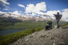 One Shot Vespignani: Navegación y Trekking Glacial