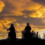 Cabalgata al Atardecer con Mate y Pan Casero