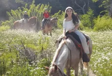 Cabalgata Privada por el Bosque y Río Bonito